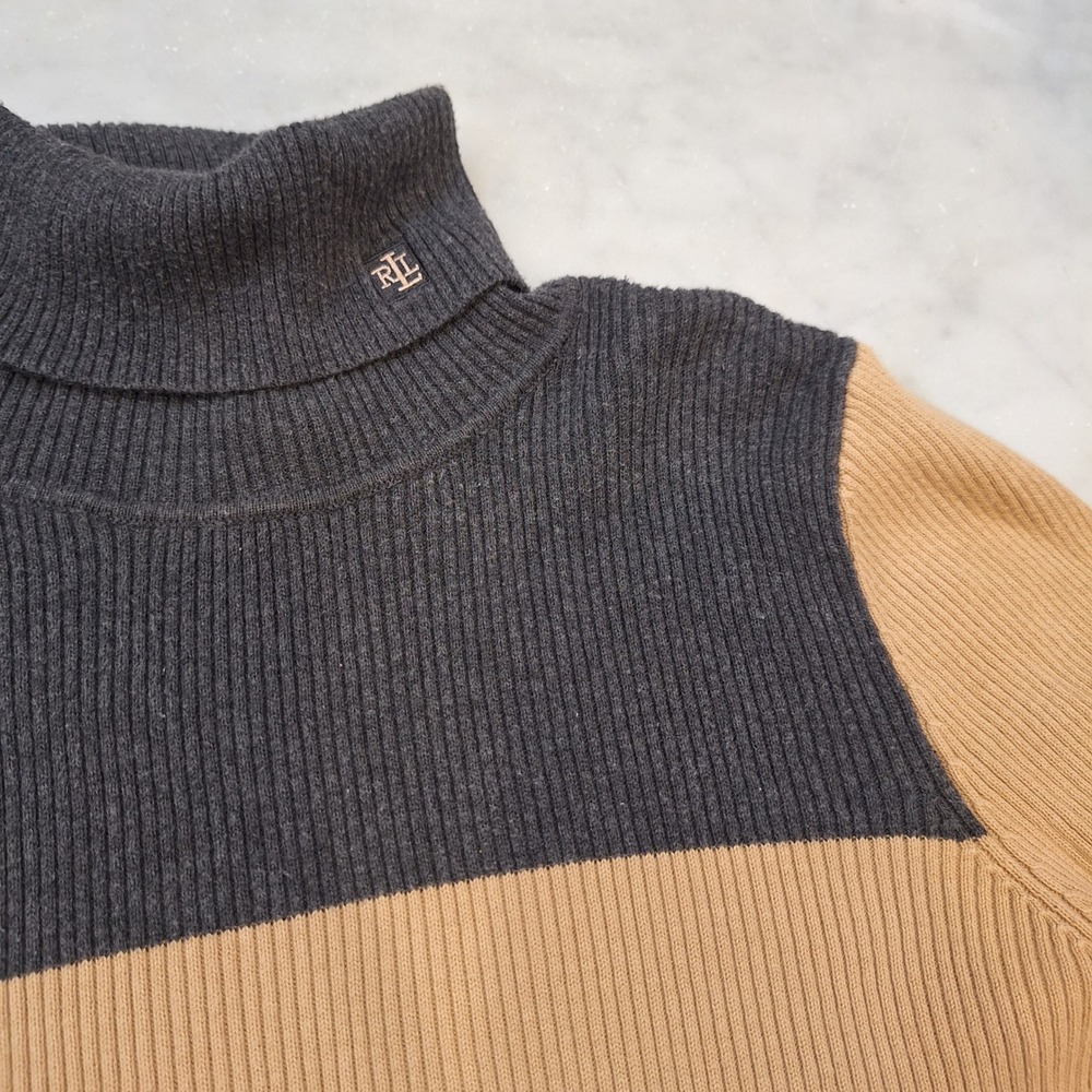Lauren Ralph Lauren Preppy Equestrian Turtleneck Lg Tan Grey Color Block Sweater